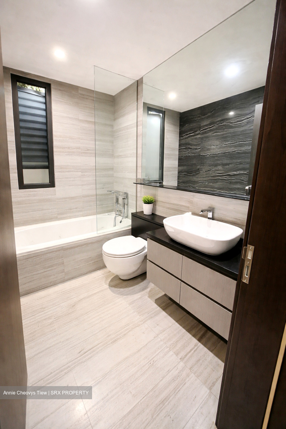 The Seawind (D15), Condominium #536003101